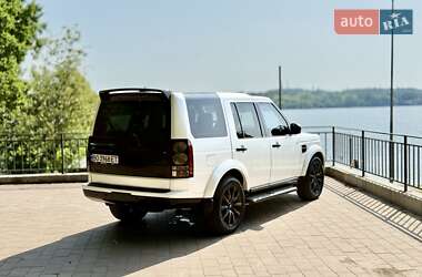 Позашляховик / Кросовер Land Rover Discovery 2015 в 