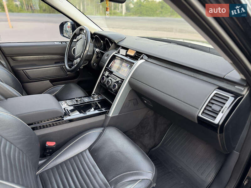 Внедорожник / Кроссовер Land Rover Discovery 2017 в Ковеле