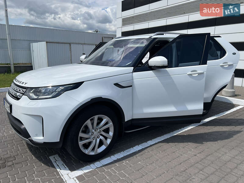 Позашляховик / Кросовер Land Rover Discovery 2017 в Києві