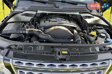 Внедорожник / Кроссовер Land Rover Discovery 2015 в 