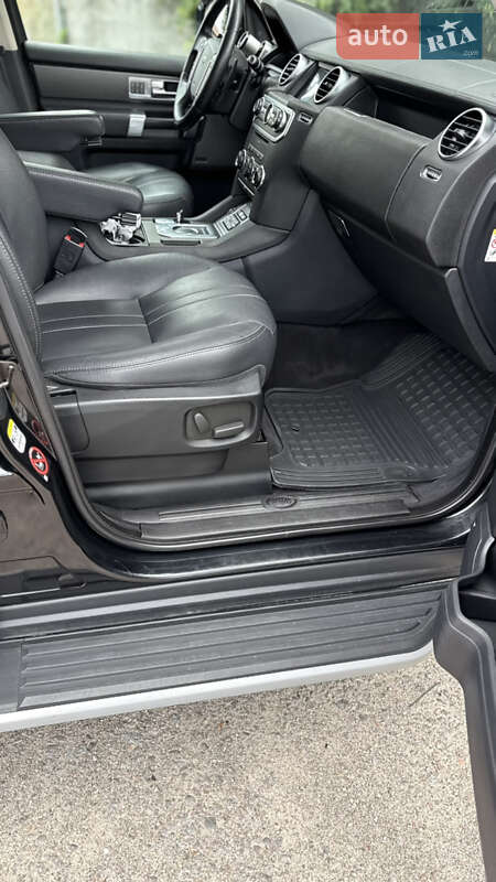 Позашляховик / Кросовер Land Rover Discovery 2016 в Березані фото 22 Позашляховик / Кросовер Land Rover Discovery 2016 в Березані