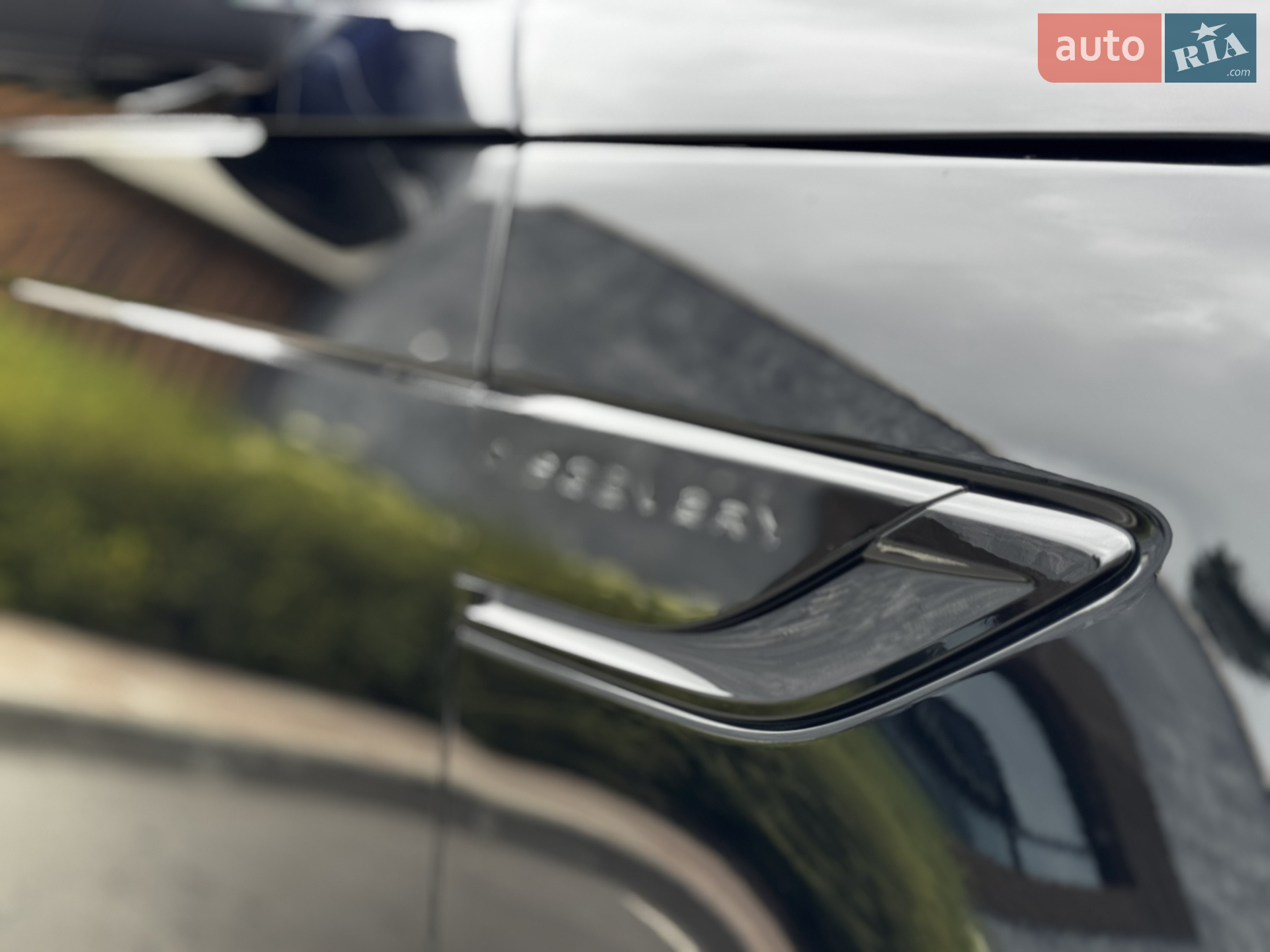 2019 Land Rover Discovery - мініатюра 35