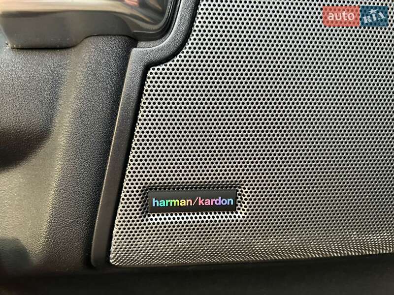 Внедорожник / Кроссовер Land Rover Discovery 2010 в Николаеве