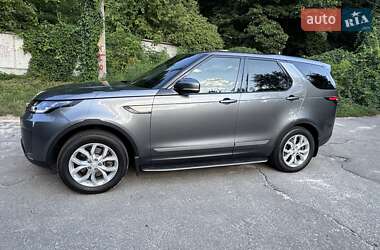 Позашляховик / Кросовер Land Rover Discovery 2017 в Києві