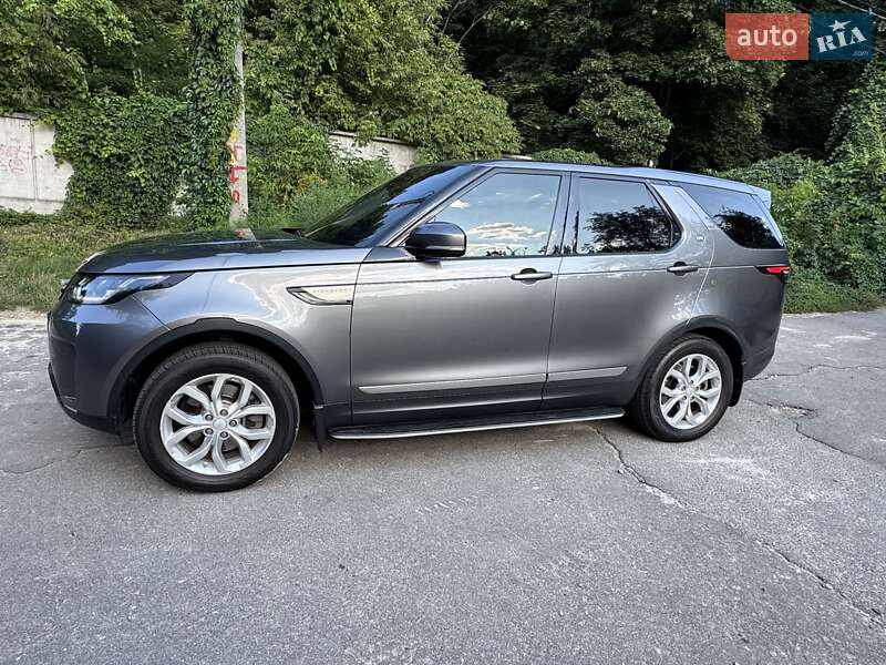 Land Rover Discovery 2017