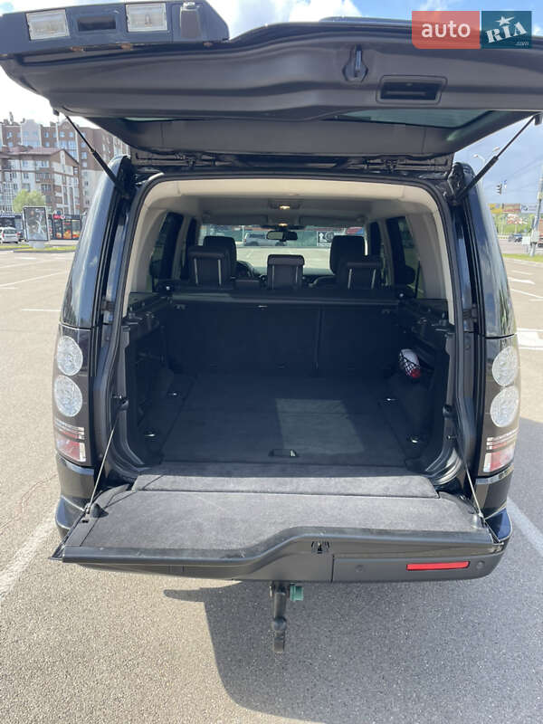 Внедорожник / Кроссовер Land Rover Discovery 2016 в Киеве