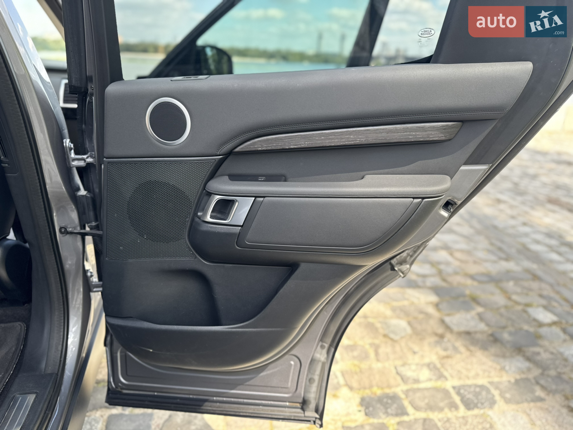 2020 Land Rover Discovery - мініатюра 60