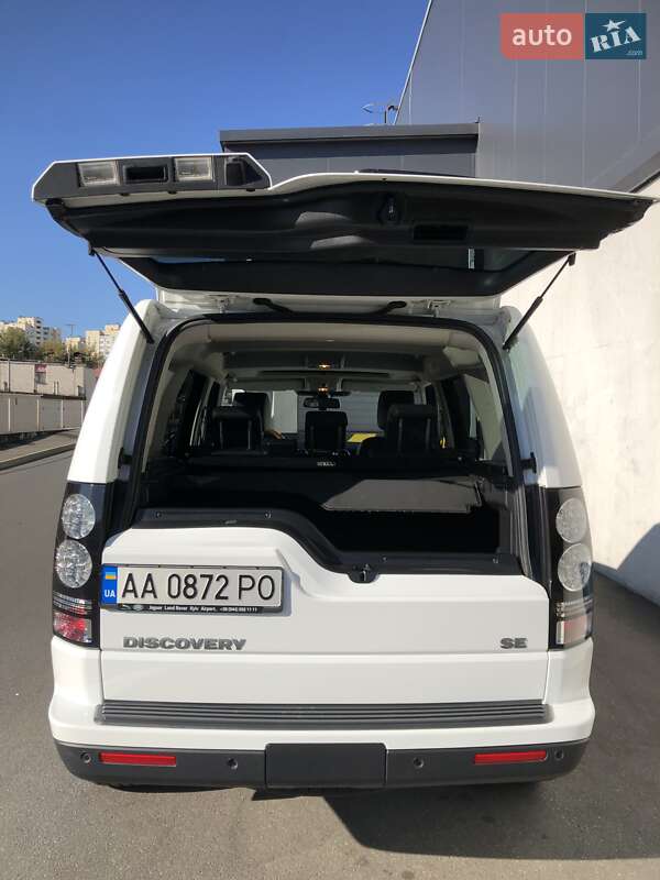 Внедорожник / Кроссовер Land Rover Discovery 2016 в Киеве