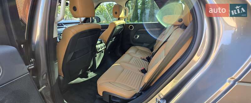 Позашляховик / Кросовер Land Rover Discovery 2019 в Києві