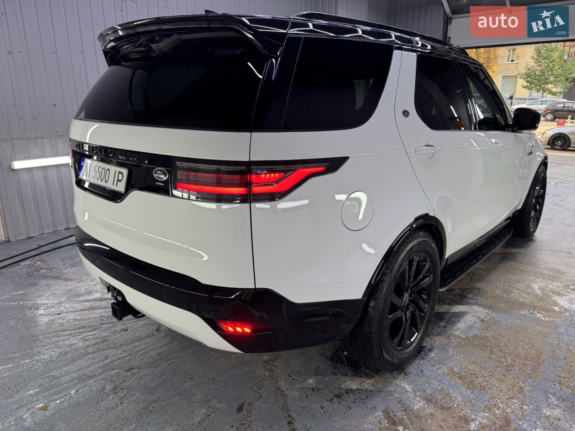 2021 Land Rover Discovery - мініатюра 6