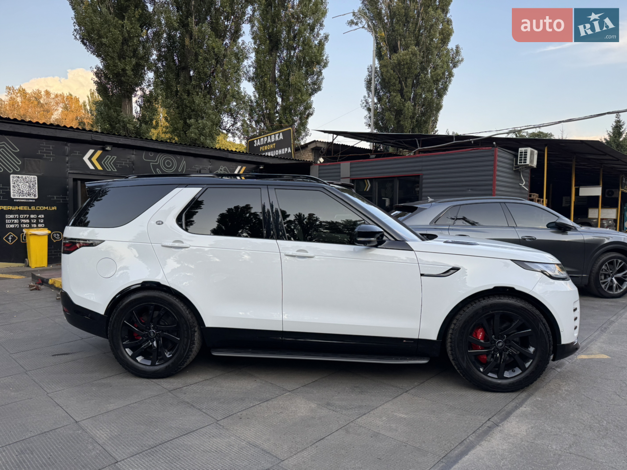 2021 Land Rover Discovery - мініатюра 61