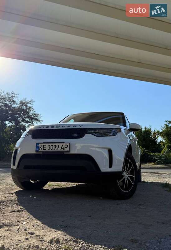 Позашляховик / Кросовер Land Rover Discovery 2018 в Дніпрі