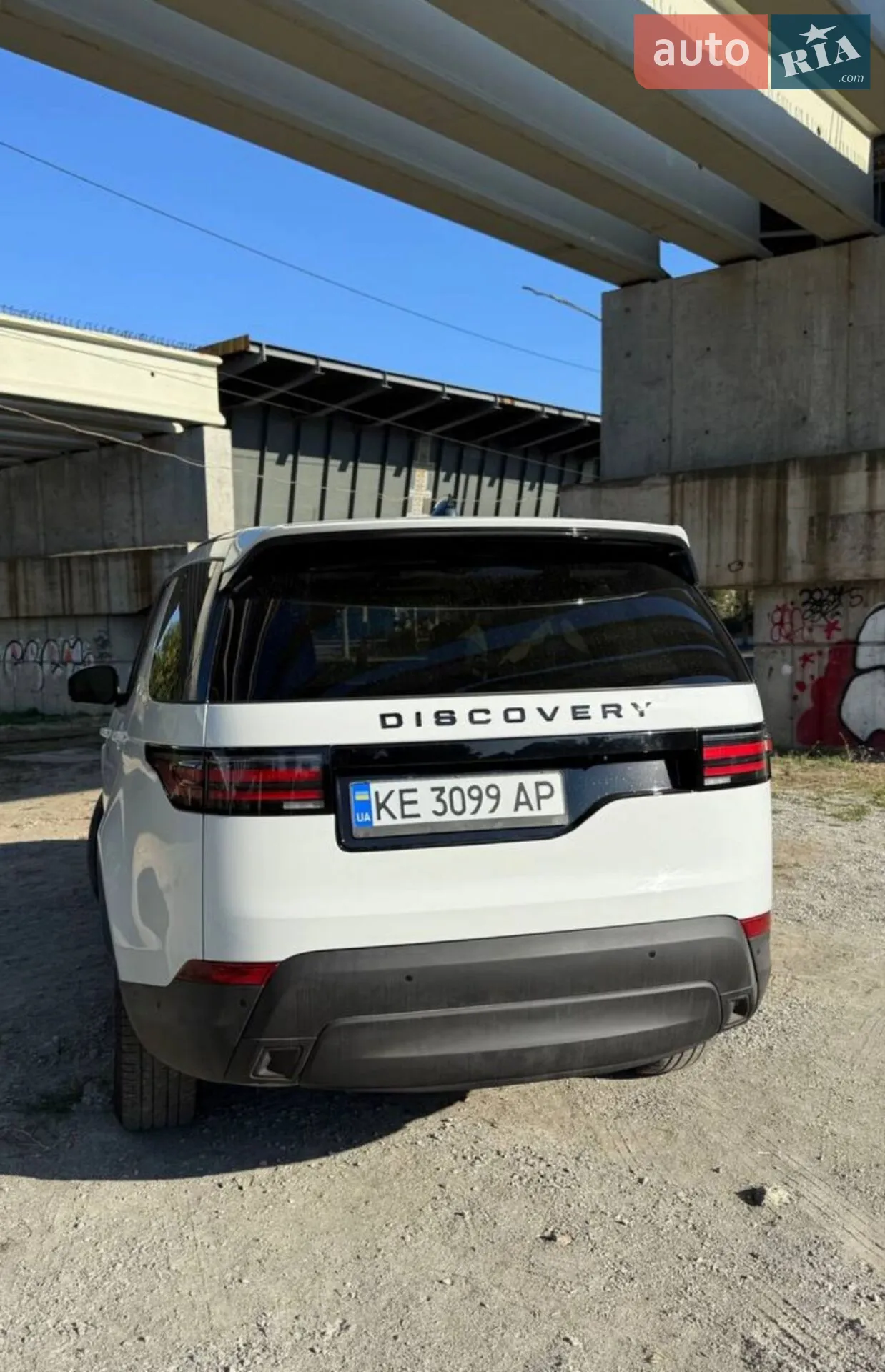 2018 Land Rover Discovery - мініатюра 15