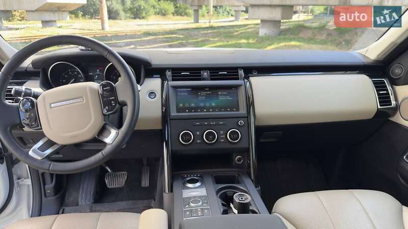 Позашляховик / Кросовер Land Rover Discovery 2018 в Дніпрі