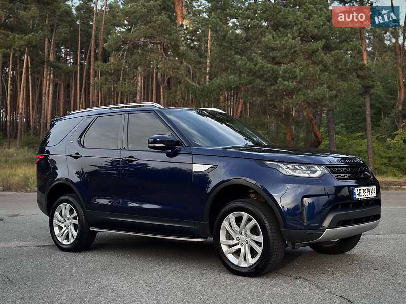 Внедорожник / Кроссовер Land Rover Discovery 2018 в Киеве