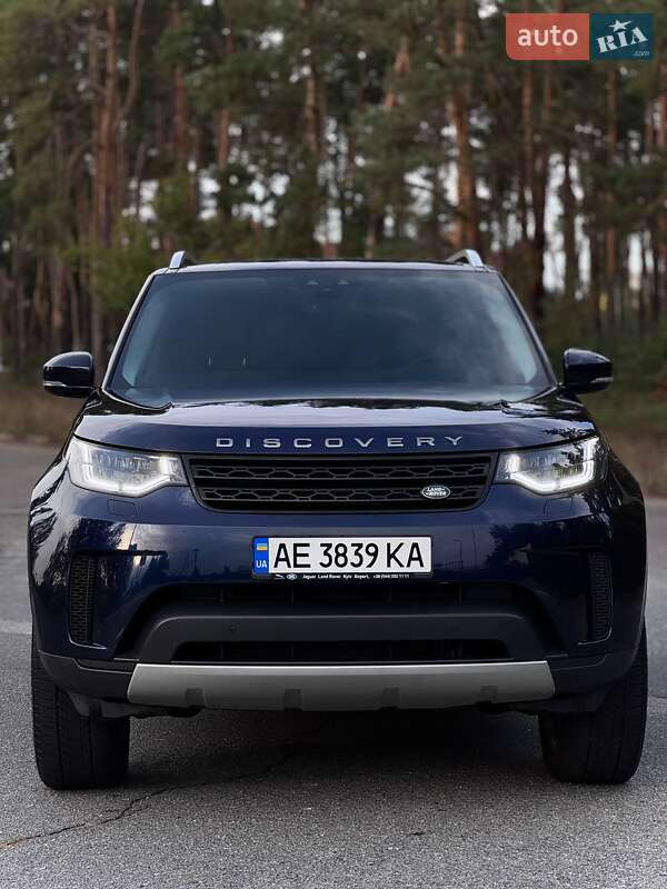 Внедорожник / Кроссовер Land Rover Discovery 2018 в Киеве