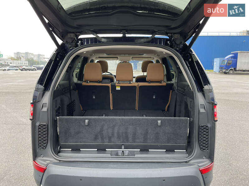 Внедорожник / Кроссовер Land Rover Discovery 2018 в Киеве