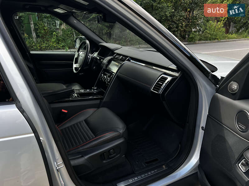 Внедорожник / Кроссовер Land Rover Discovery 2019 в Киеве фото 17 Внедорожник / Кроссовер Land Rover Discovery 2019 в Киеве