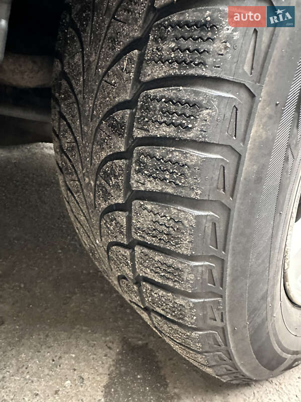 Внедорожник / Кроссовер Land Rover Discovery 2005 в Киеве фото 18 Внедорожник / Кроссовер Land Rover Discovery 2005 в Киеве