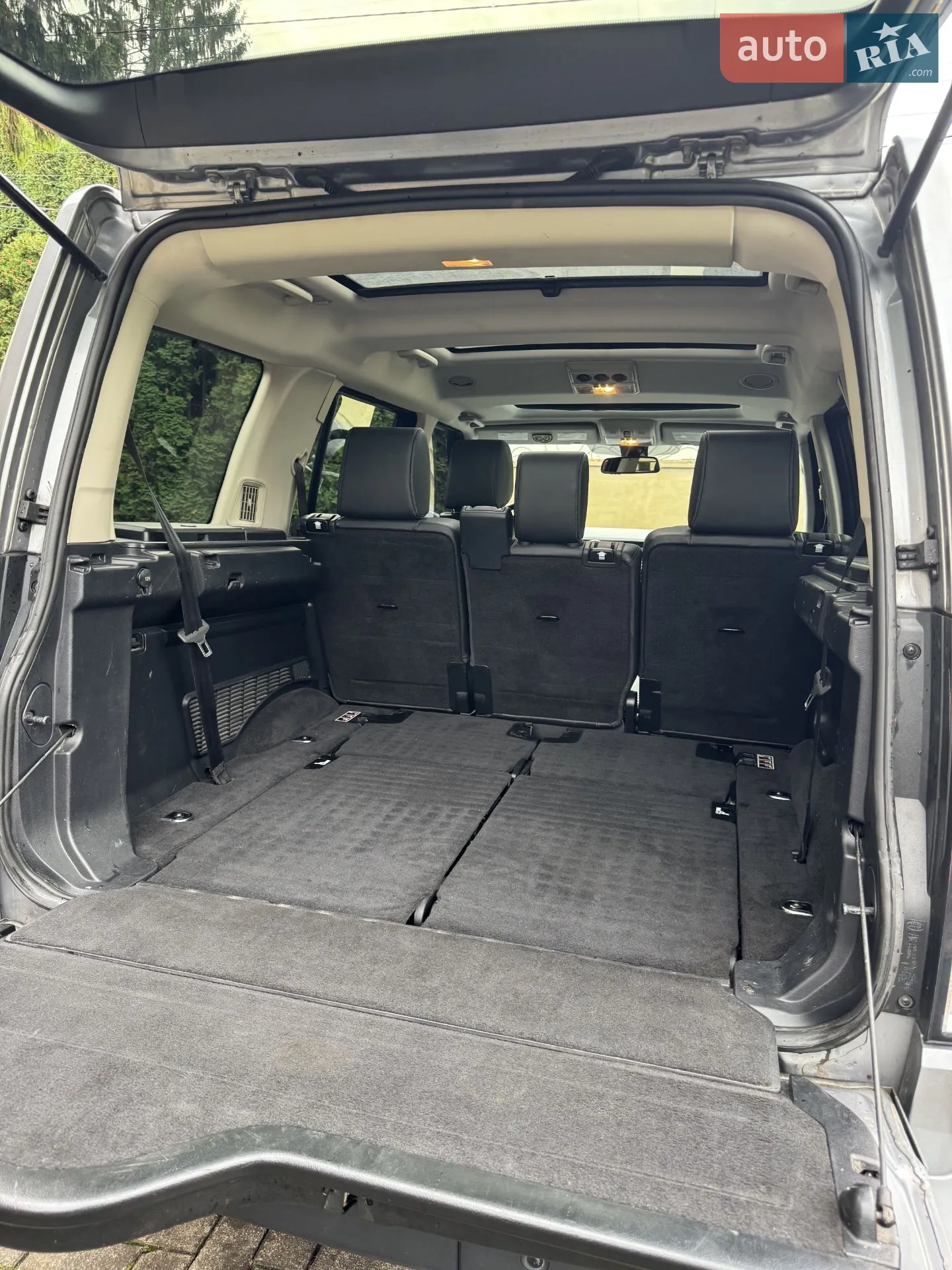 2011 Land Rover Discovery - мініатюра 23