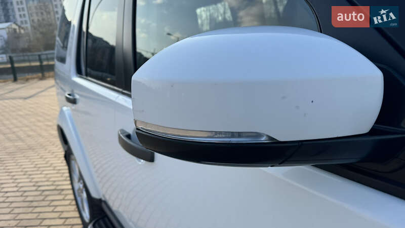 Позашляховик / Кросовер Land Rover Discovery 2016 в Львові