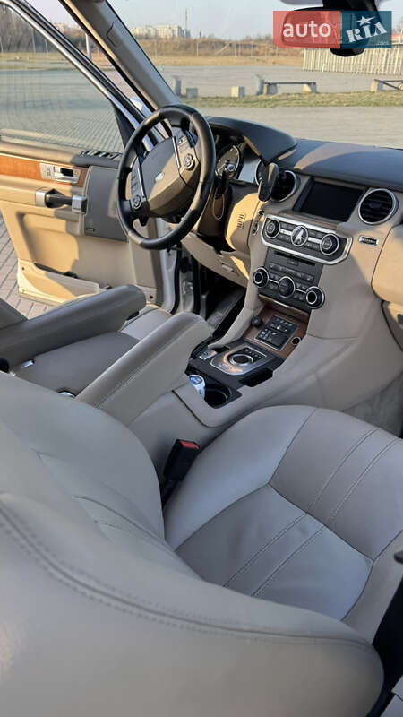 Позашляховик / Кросовер Land Rover Discovery 2016 в Львові