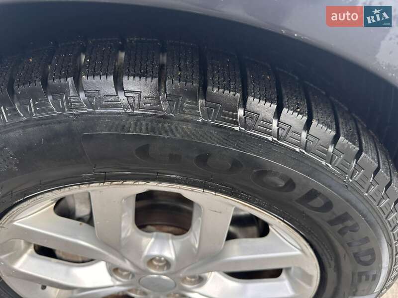 Позашляховик / Кросовер Land Rover Discovery 2019 в Тернополі фото 3 Позашляховик / Кросовер Land Rover Discovery 2019 в Тернополі