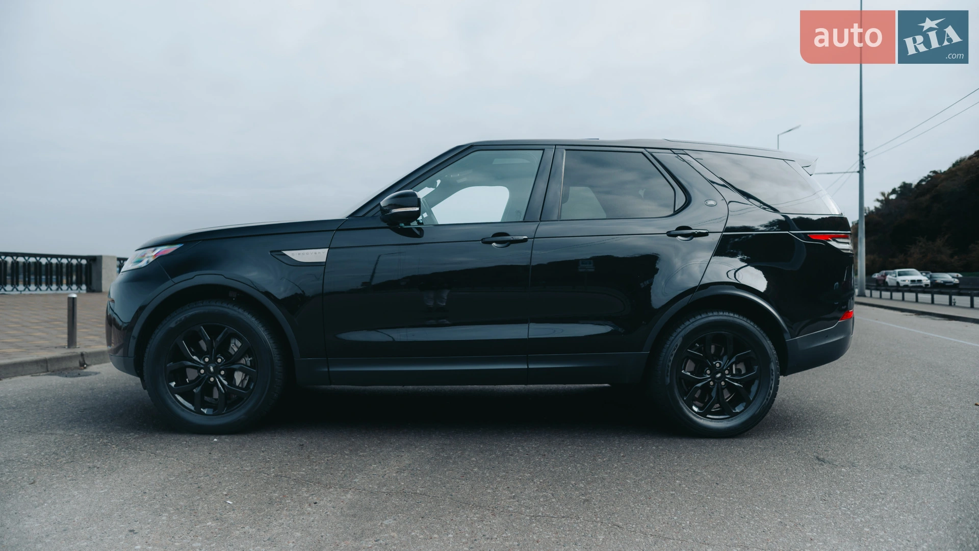 2019 Land Rover Discovery - мініатюра 5