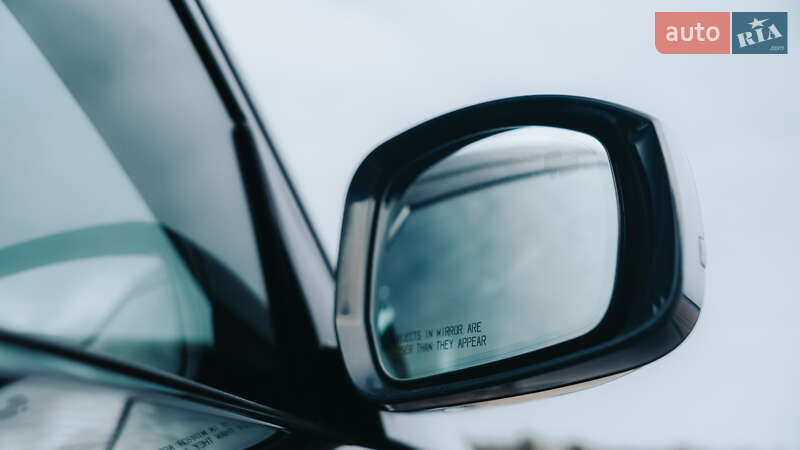 Позашляховик / Кросовер Land Rover Discovery 2019 в Києві фото 7 Позашляховик / Кросовер Land Rover Discovery 2019 в Києві