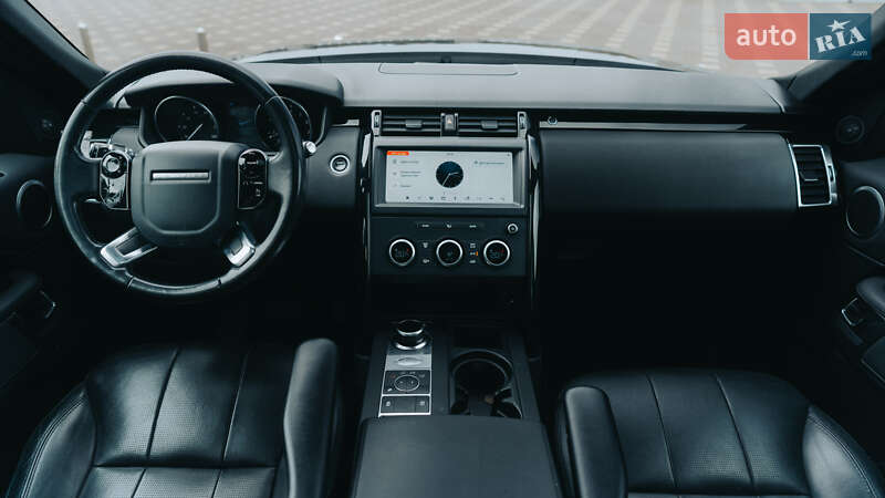 Позашляховик / Кросовер Land Rover Discovery 2019 в Києві фото 27 Позашляховик / Кросовер Land Rover Discovery 2019 в Києві