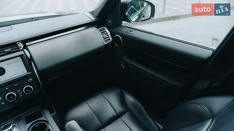 Позашляховик / Кросовер Land Rover Discovery 2019 в Києві фото 28 Позашляховик / Кросовер Land Rover Discovery 2019 в Києві