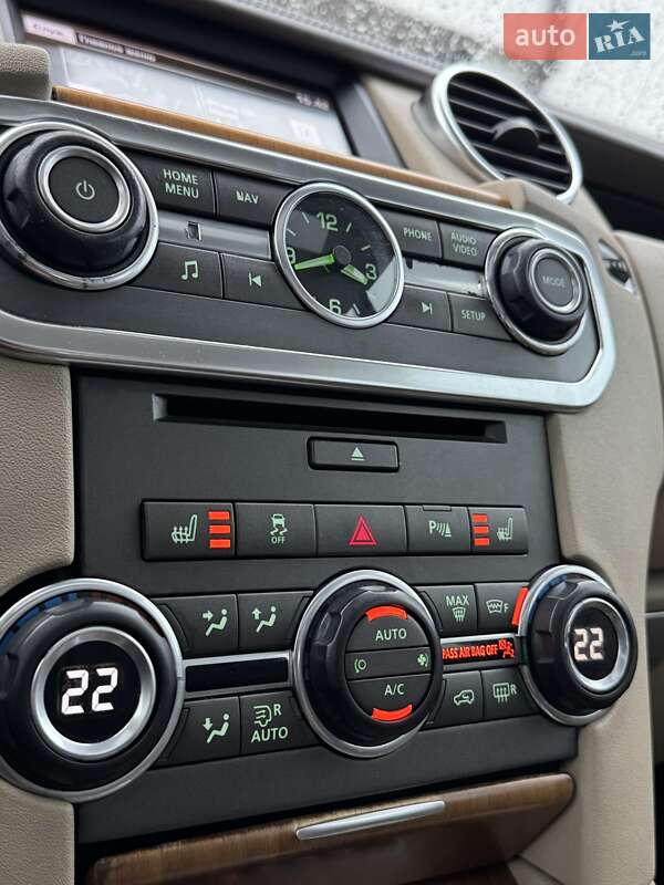 Внедорожник / Кроссовер Land Rover Discovery 2016 в Луцке фото 28 Внедорожник / Кроссовер Land Rover Discovery 2016 в Луцке