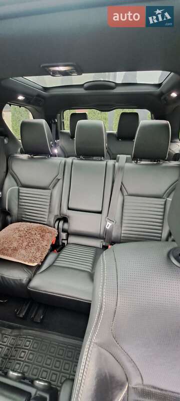 Позашляховик / Кросовер Land Rover Discovery 2018 в Кам'янець-Подільському