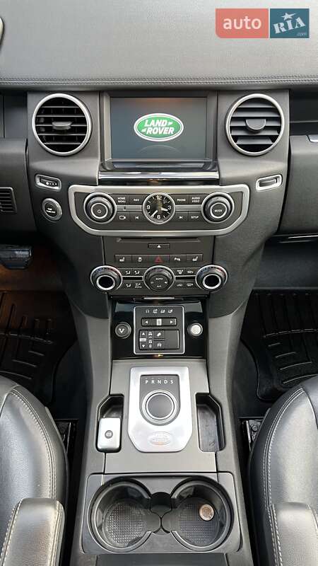 Внедорожник / Кроссовер Land Rover Discovery 2016 в Киеве