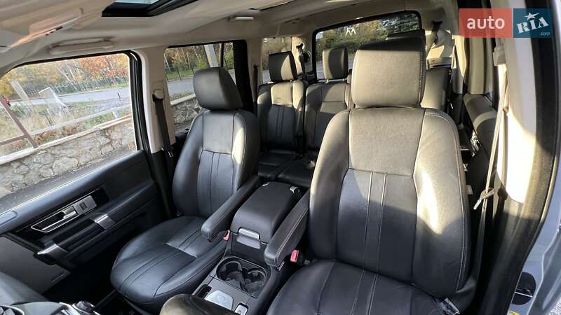 Внедорожник / Кроссовер Land Rover Discovery 2016 в Киеве