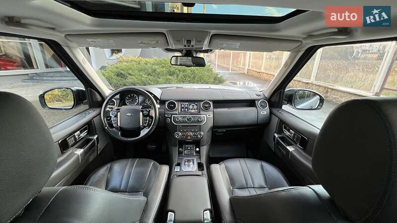 Внедорожник / Кроссовер Land Rover Discovery 2016 в Киеве