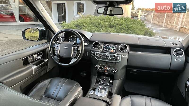 Внедорожник / Кроссовер Land Rover Discovery 2016 в Киеве