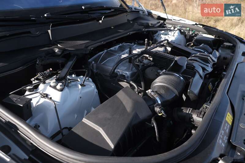 Внедорожник / Кроссовер Land Rover Discovery 2018 в Виннице