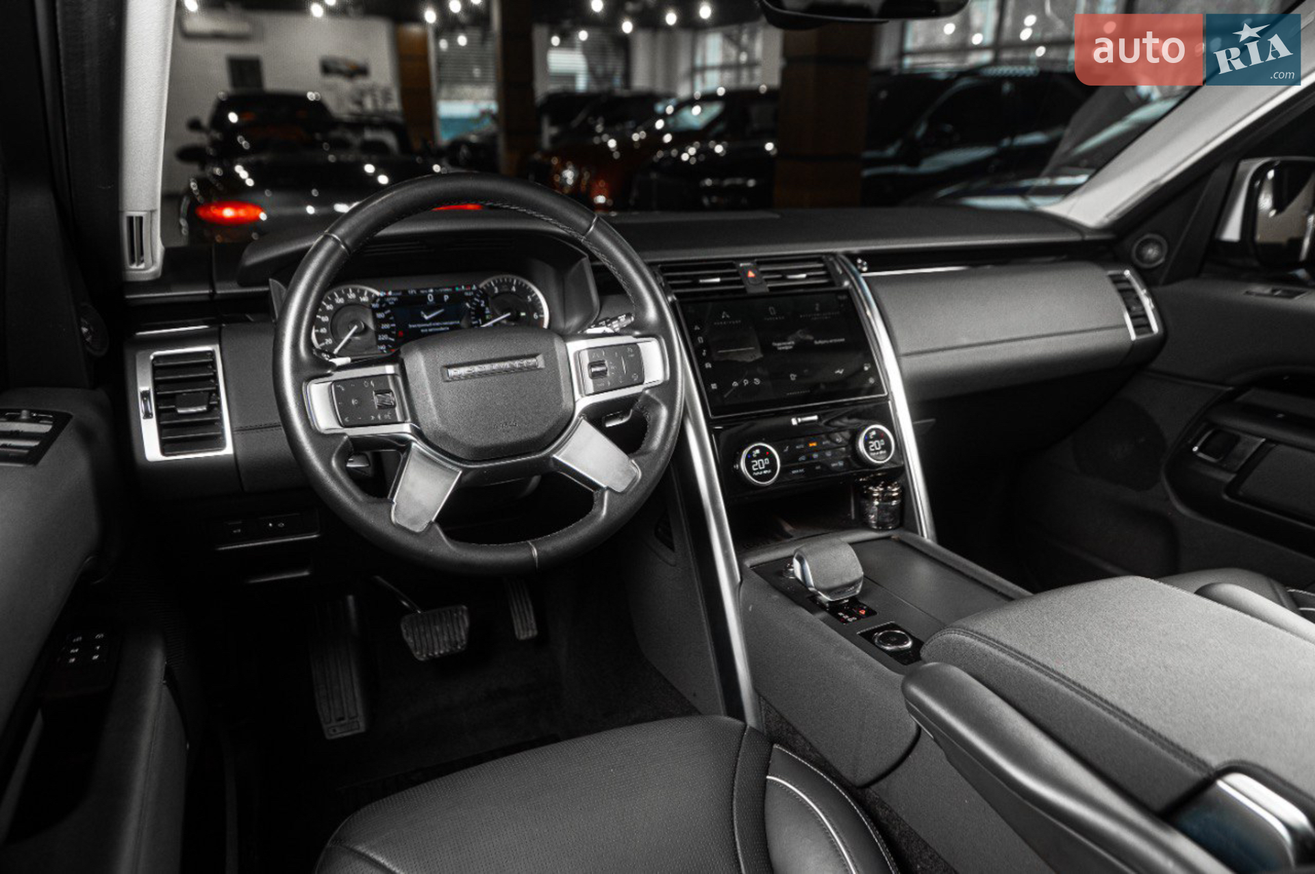 2023 Land Rover Discovery - мініатюра 9