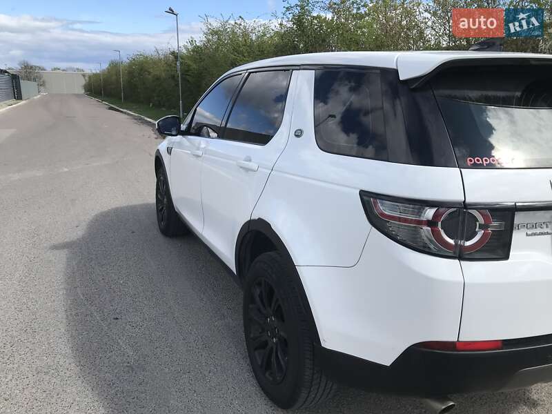 Внедорожник / Кроссовер Land Rover Discovery 2014 в Черновцах