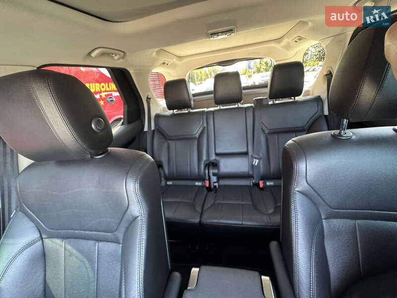 Внедорожник / Кроссовер Land Rover Discovery 2019 в Львове