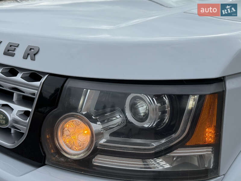 Внедорожник / Кроссовер Land Rover Discovery 2016 в Дрогобыче