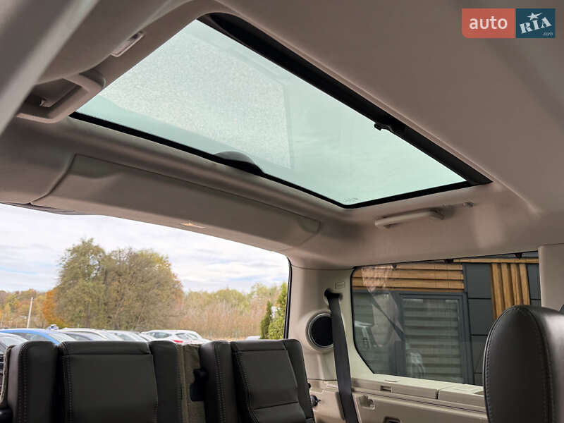 Внедорожник / Кроссовер Land Rover Discovery 2016 в Дрогобыче