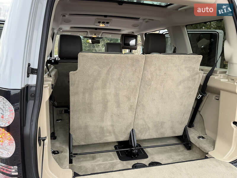 Внедорожник / Кроссовер Land Rover Discovery 2016 в Дрогобыче