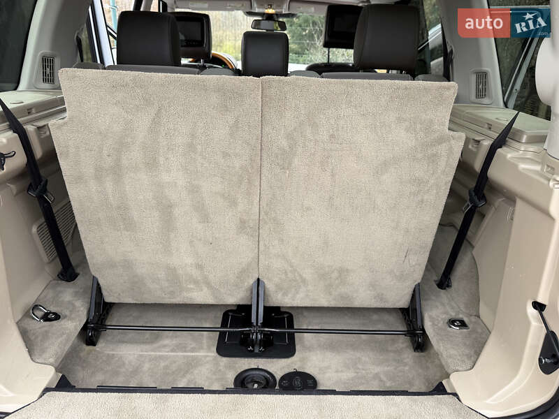 Внедорожник / Кроссовер Land Rover Discovery 2016 в Дрогобыче