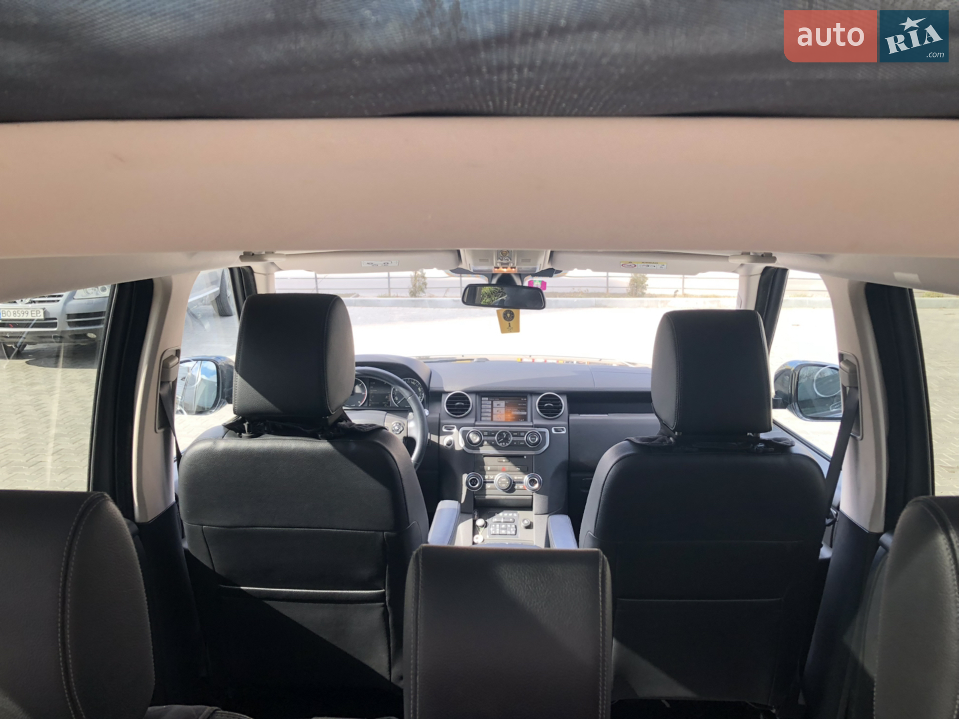 2015 Land Rover Discovery - мініатюра 15