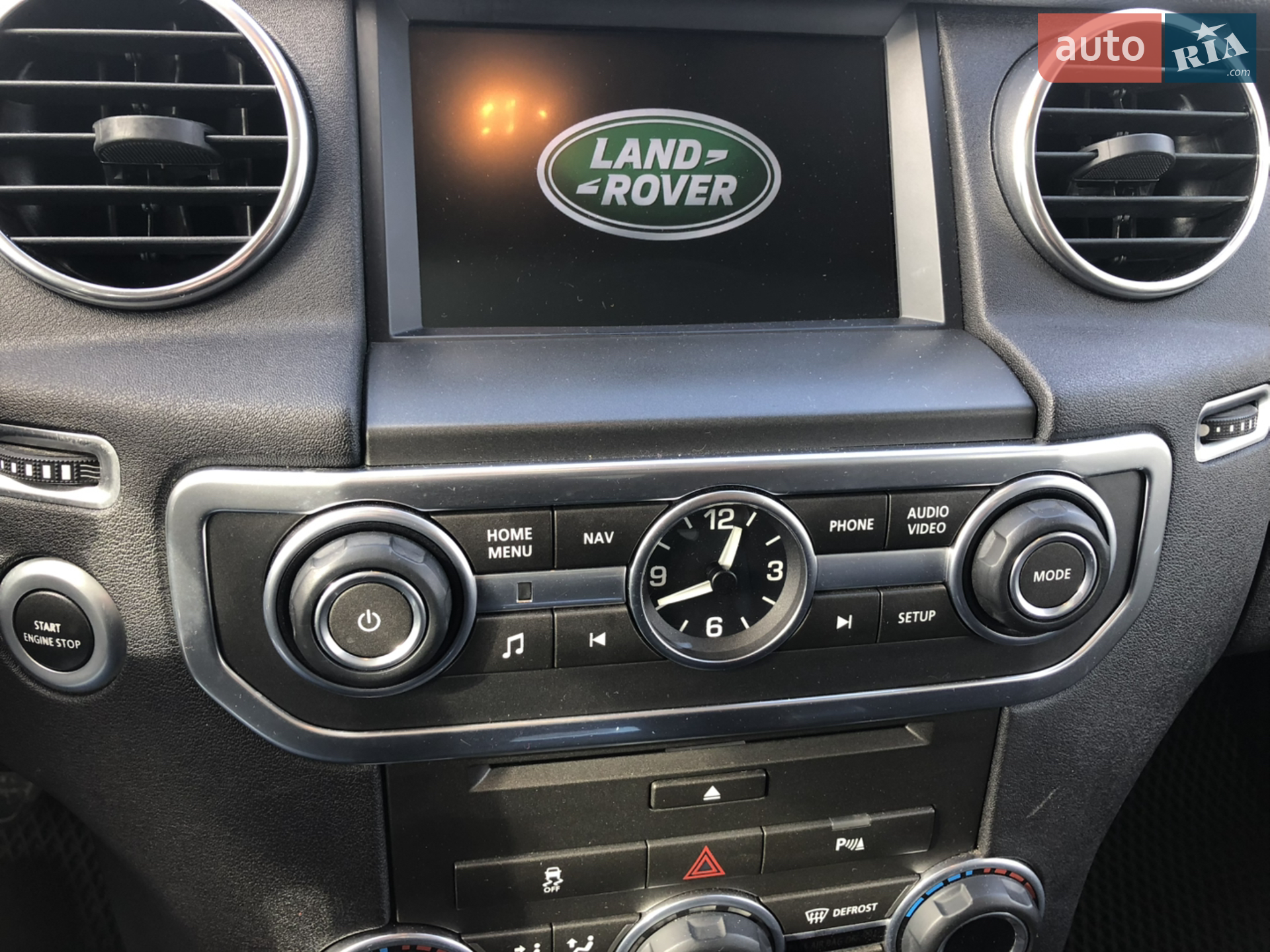 2015 Land Rover Discovery - мініатюра 23