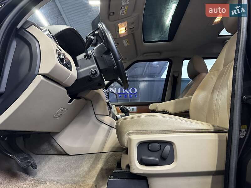 Внедорожник / Кроссовер Land Rover Discovery 2011 в Киеве