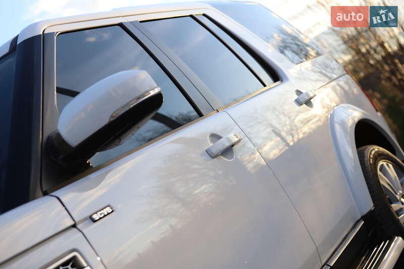 Внедорожник / Кроссовер Land Rover Discovery 2016 в Дрогобыче