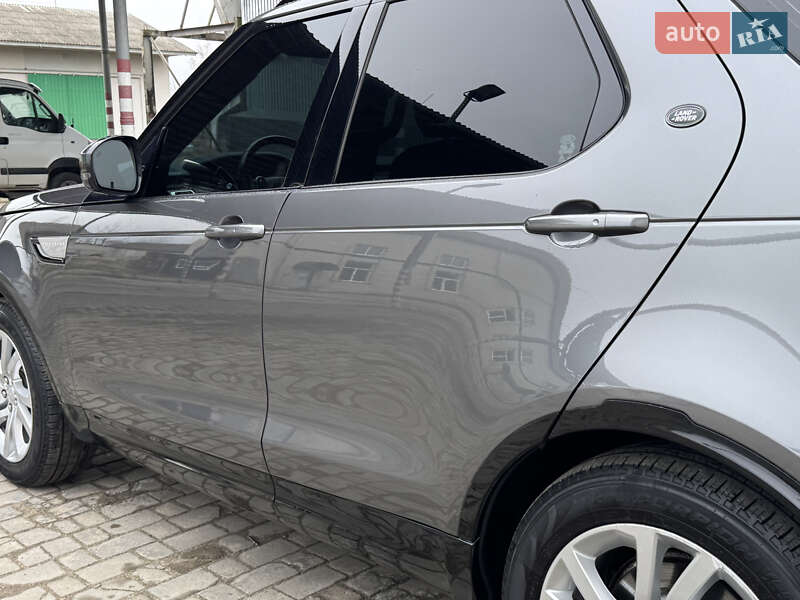 Позашляховик / Кросовер Land Rover Discovery 2017 в Ковелі